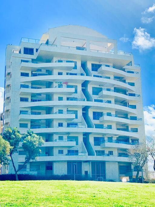 Royal King David Apartment Netanja Exterior foto
